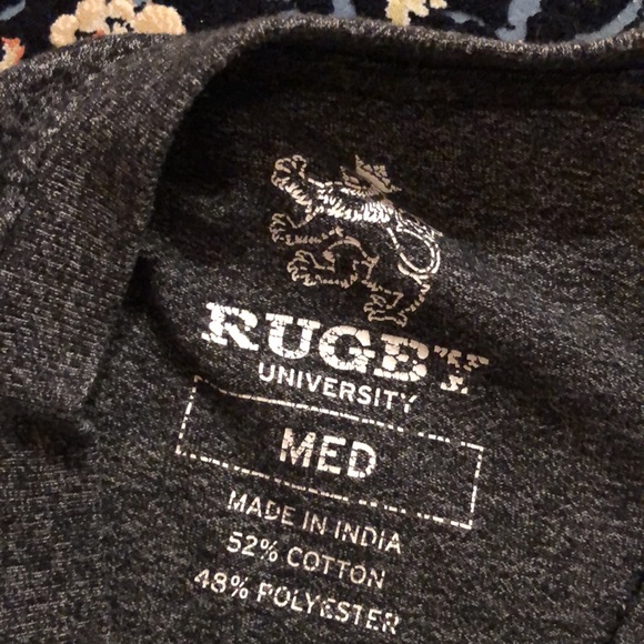 Top - Picture 2 of 2